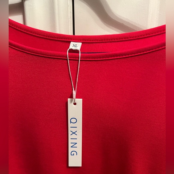 High-low Top with Crochet Trim - NWT - size XL - Picture 6 of 8